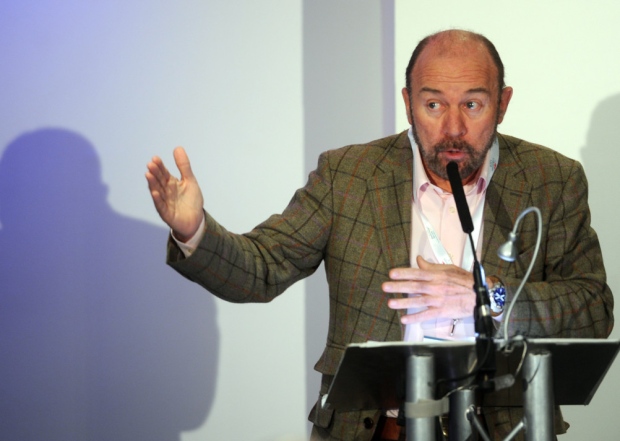 Are too many bosses “control freaks?”